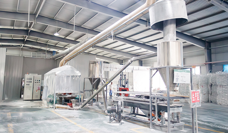 Заводская сцена